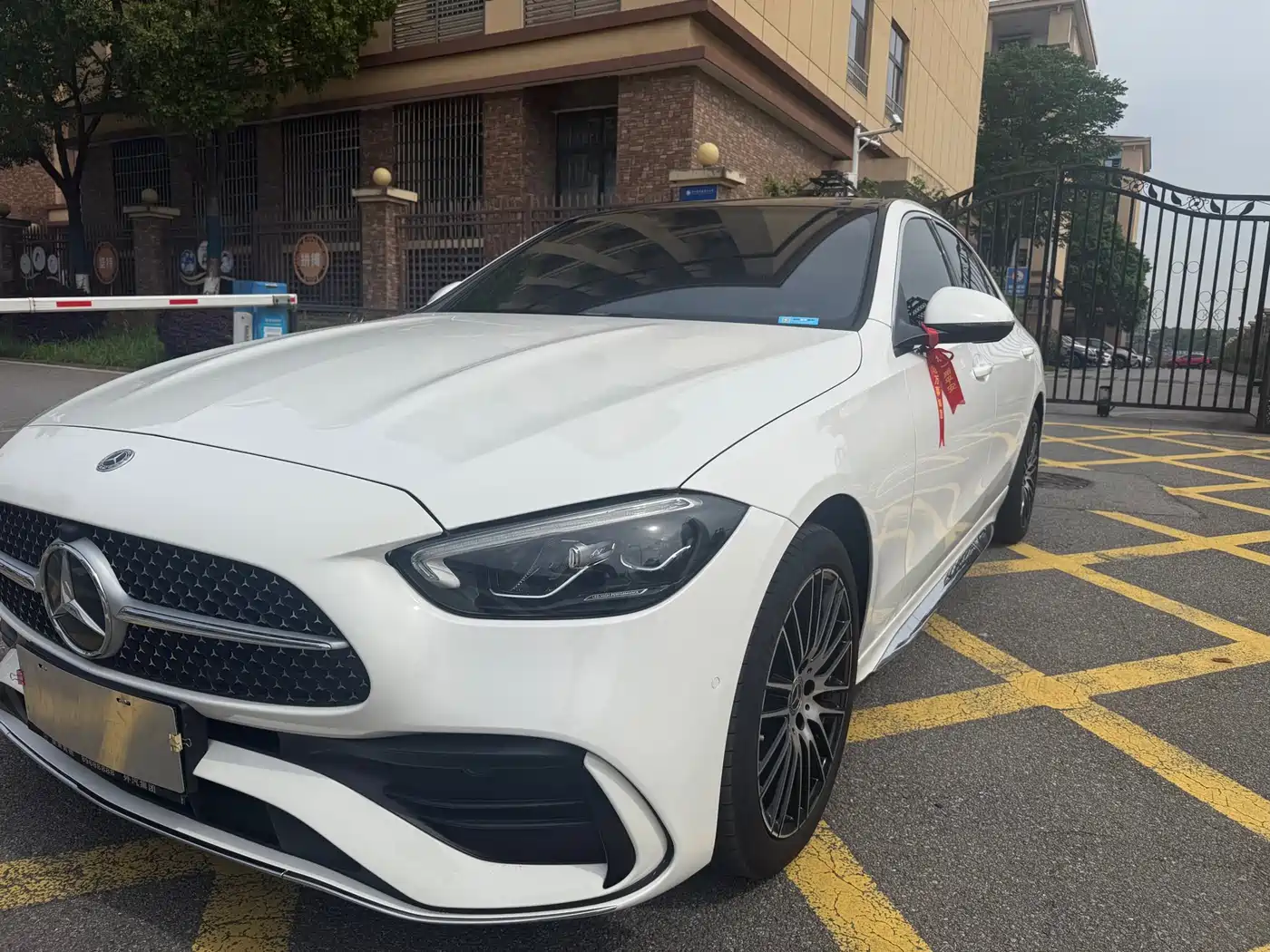 Mercedes-Benz C-Class 2023 Facelift C 260 L Sport Edition фото 2