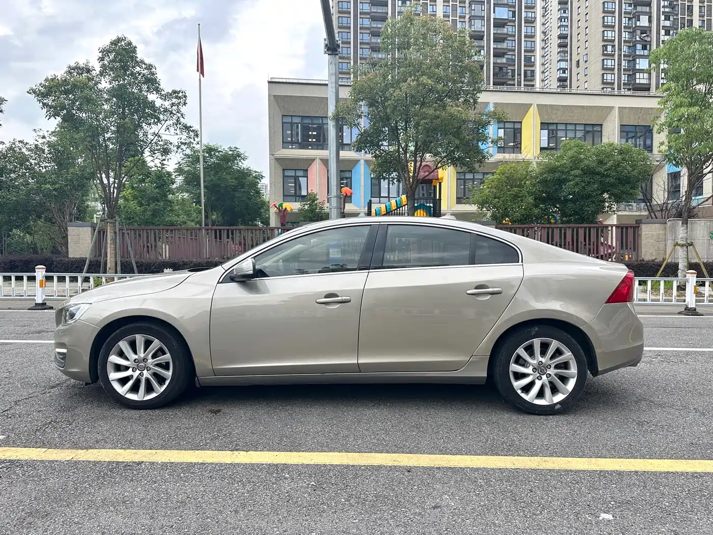 Volvo S60 2014 2015 S60L 2.0T Smart Vision