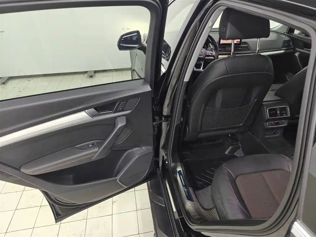 Audi Q5L 2018 40 TFSI Premium Fashion China VI фото 8