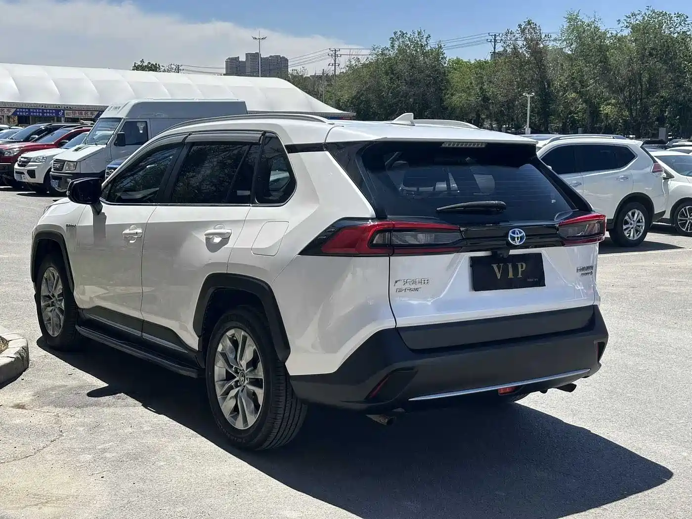 Toyota Wildlander 2020 Hybrid 2.5L E-CVT AWD Luxury Edition фото 7