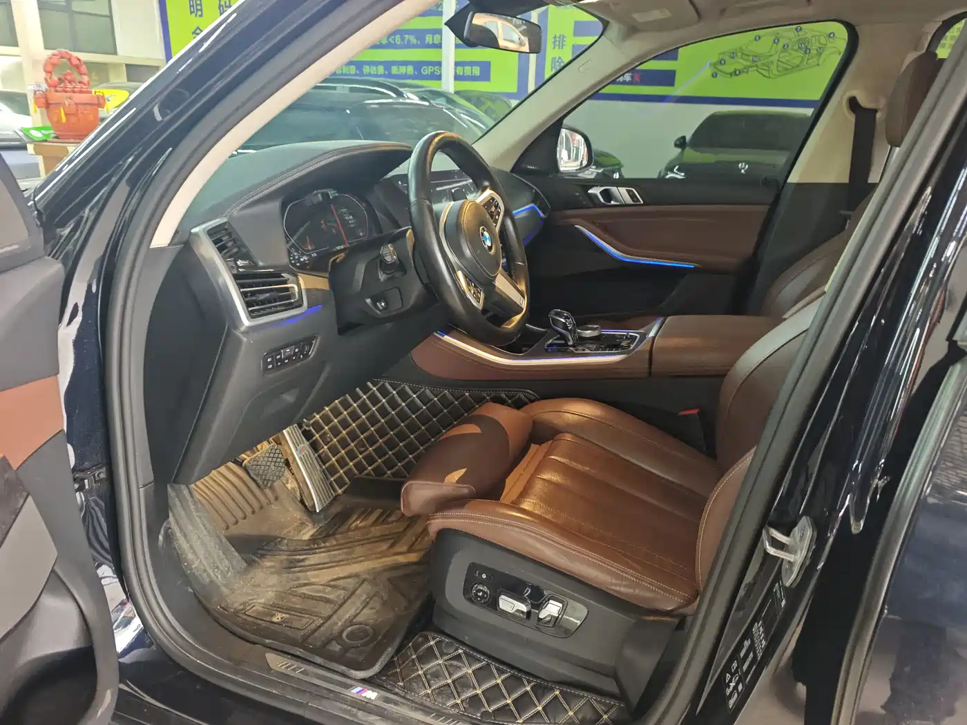 BMW X5 (Import) 2020 xDrive40i Premium M Sport Package фото 5