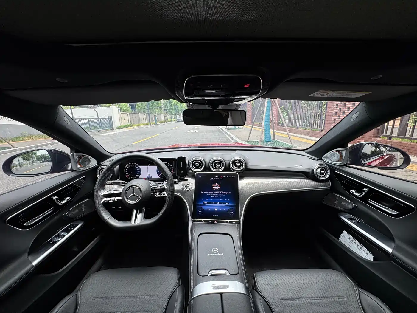 Mercedes-Benz C-Class 2023 Facelift C 260 L Night Sport Edition фото 6