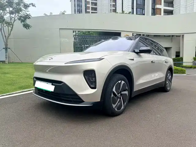 NIO ES8 2024 75kWh