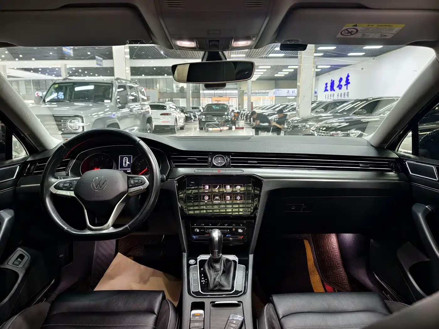 Volkswagen Magotan 2020 330TSI DSG Leading фото 5
