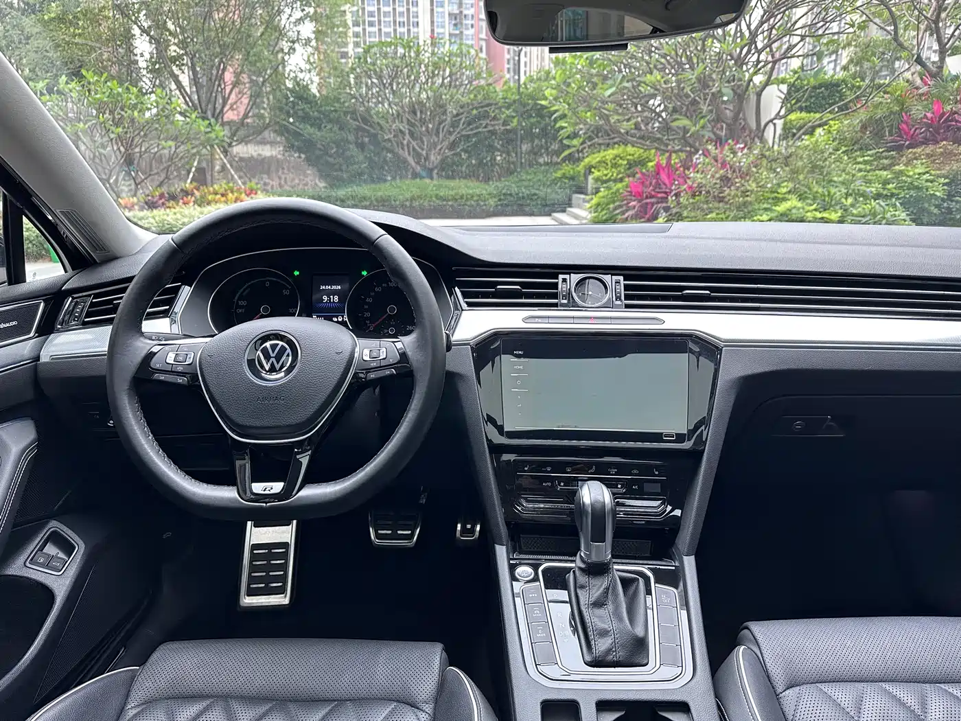 VOLKSWAGEN MAGOTAN GTE PLUG-IN HYBRID