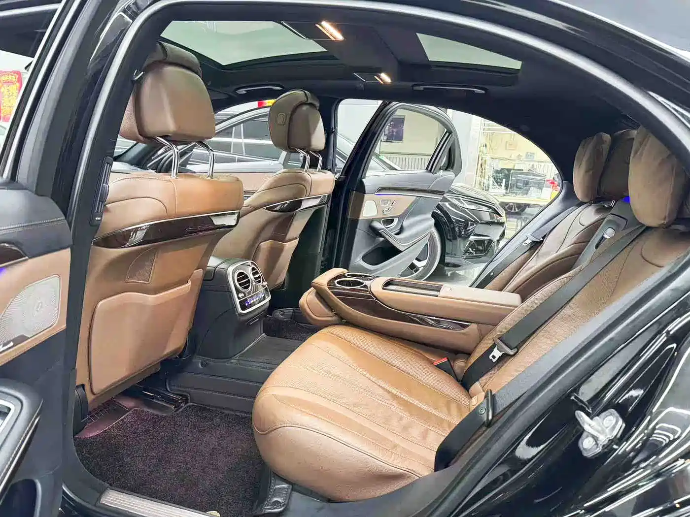 Mercedes-Benz S-Class 2020 S 350 L Premium Edition Collector's Version фото 8