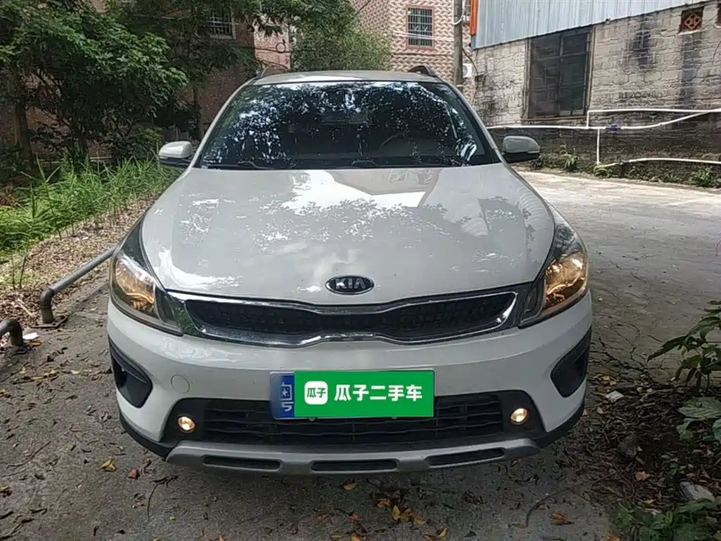 Kia KX CROSS 2017 1.4L AT GLS фото 3