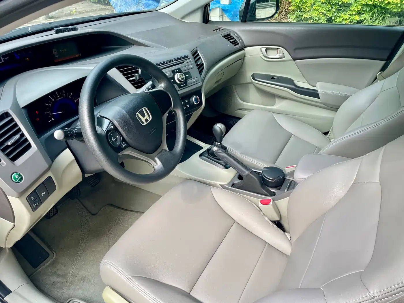 Фото 9 - Honda Civic