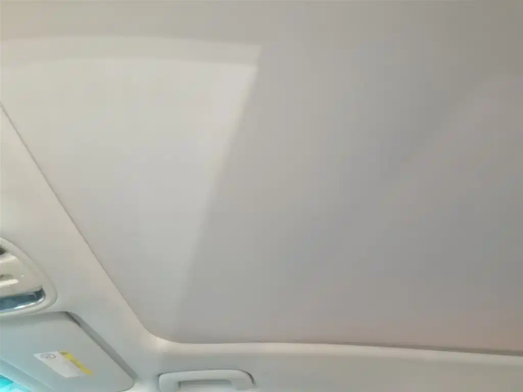 Kia K5 2016 1.6T Automatic LUX фото 18