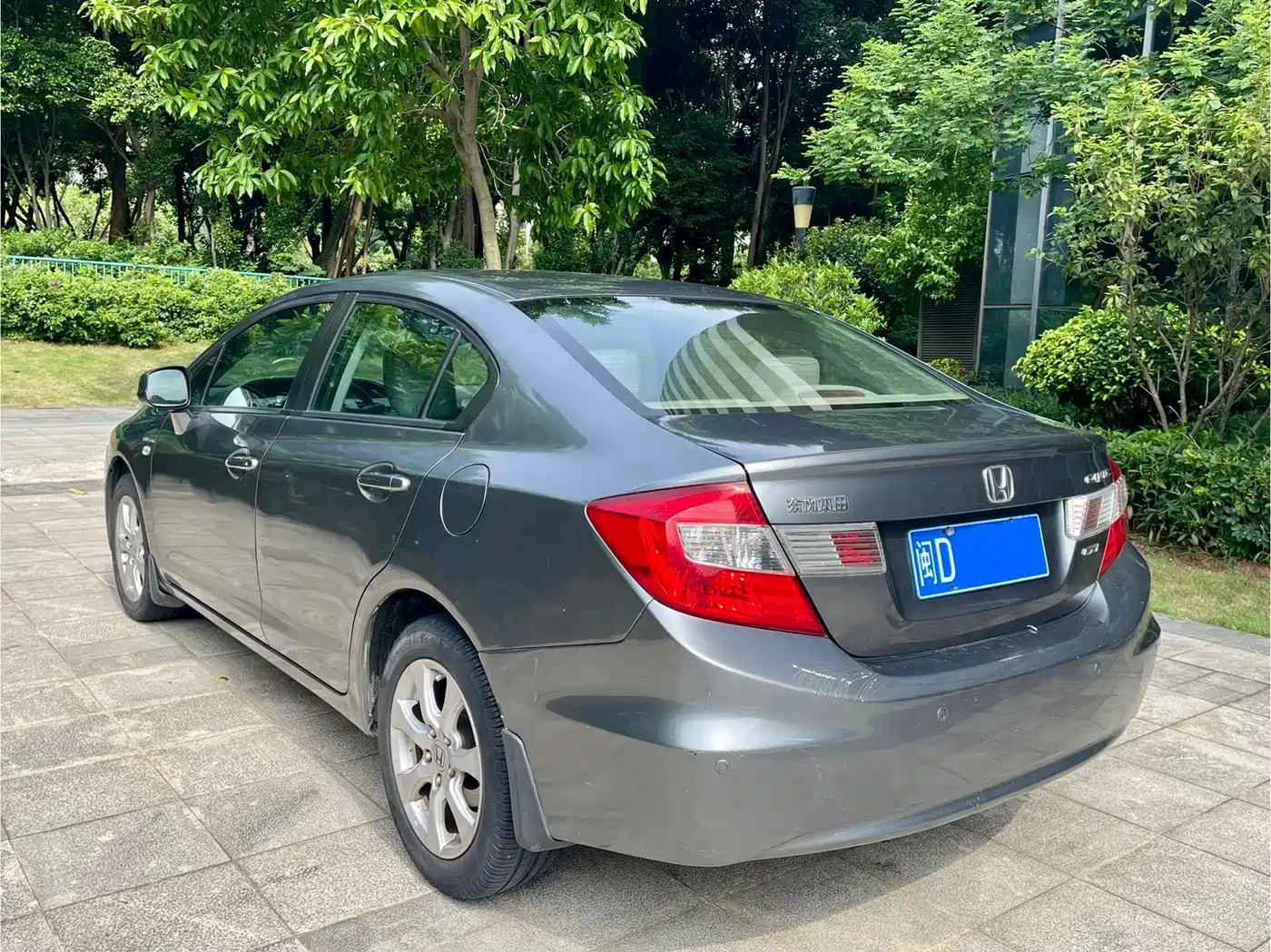 Фото 6 - Honda Civic