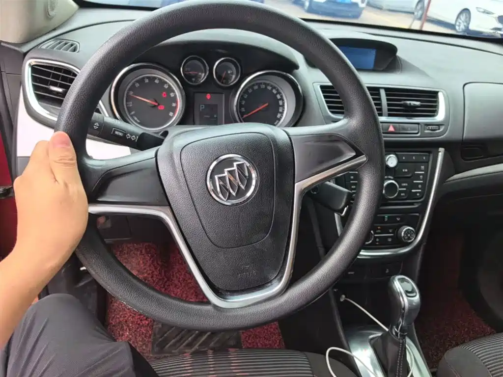 Buick Encore 2015 1.4T Automatic 2WD Urban Elite фото 11