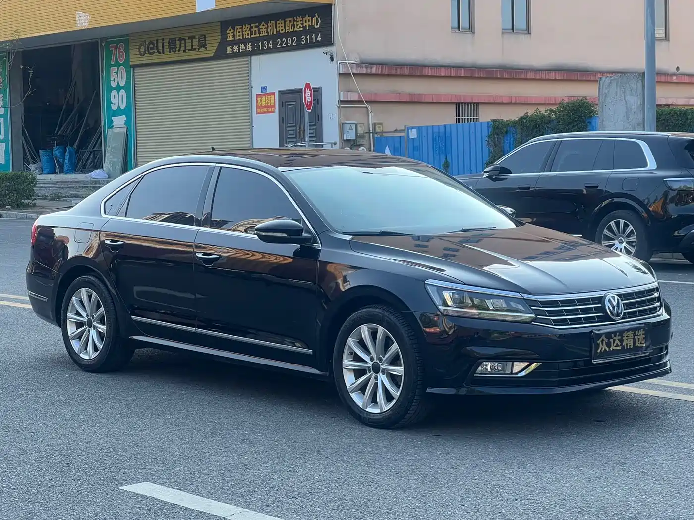Volkswagen Passat 2017 330TSI DSG Prestige фото 3