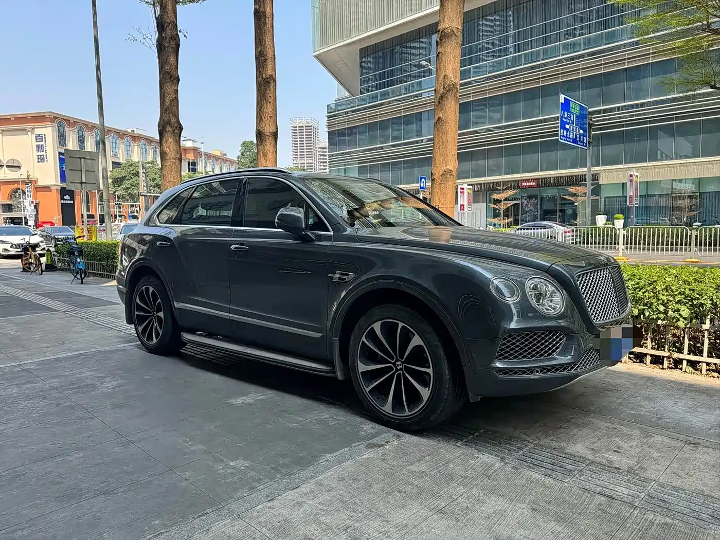 Bentley Bentayga 2018 4.0T V8