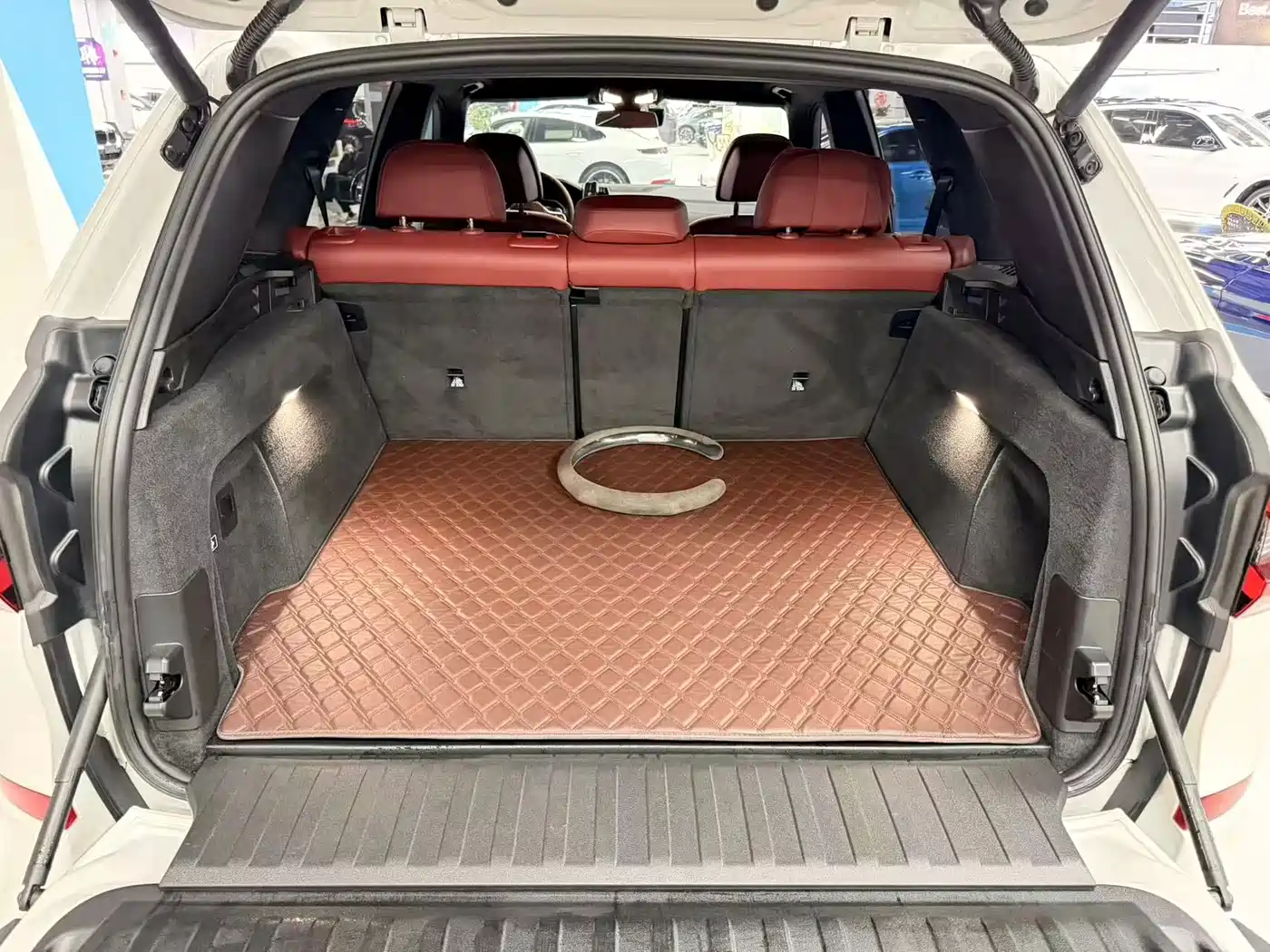 BMW X5 2022 Facelift xDrive 40Li M Sport Package фото 16