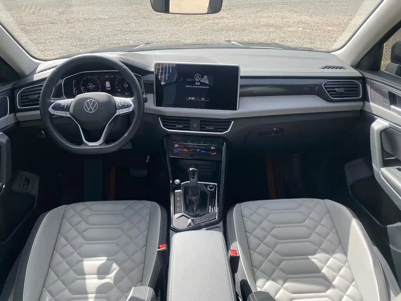 Volkswagen Tayron 2023 330TSI 2WD Luxury Plus Advanced Edition фото 8
