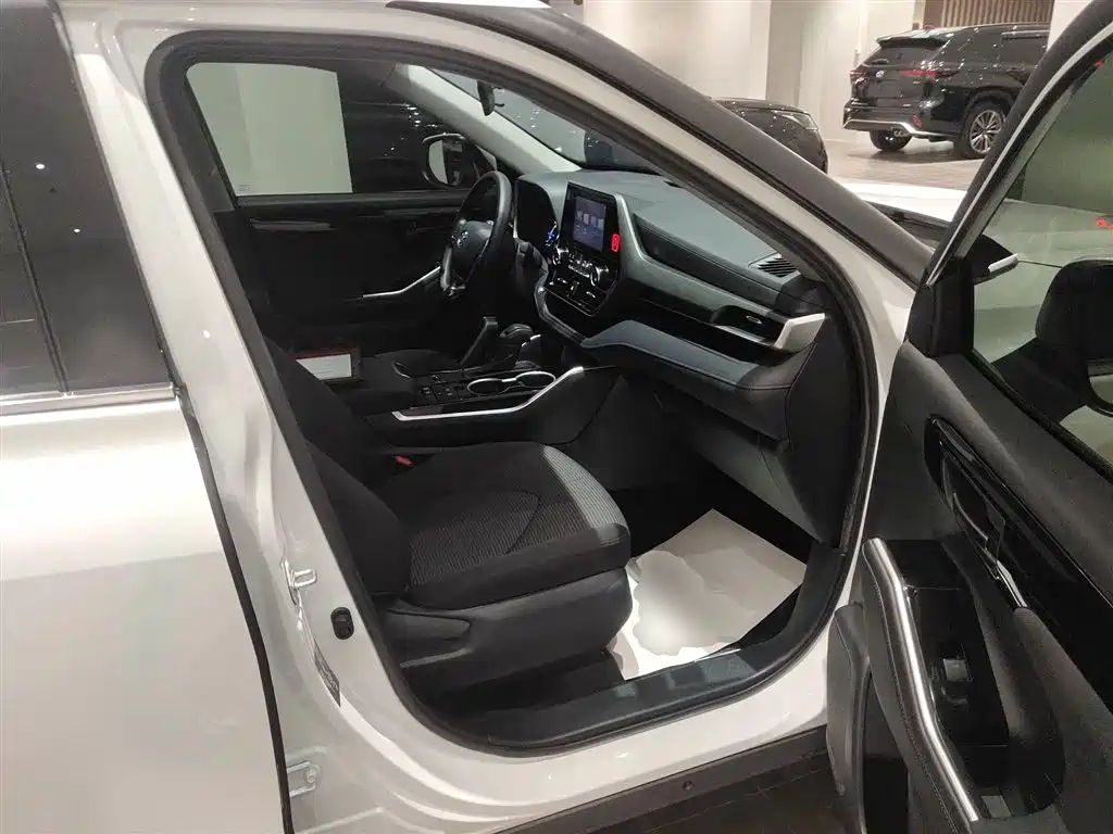 Toyota Highlander 2023 2.5L Smart Hybrid Dual Engine FWD Elite 5-Seater фото 25