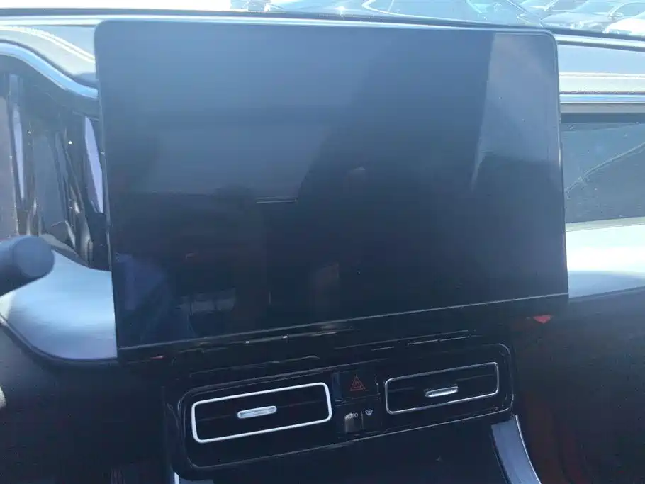GAC Trumpchi Trumpchi GS8 2022 Pilot Series 2.0TGDI 2WD Luxury Smart Connect Edition (7-Seater) фото 13