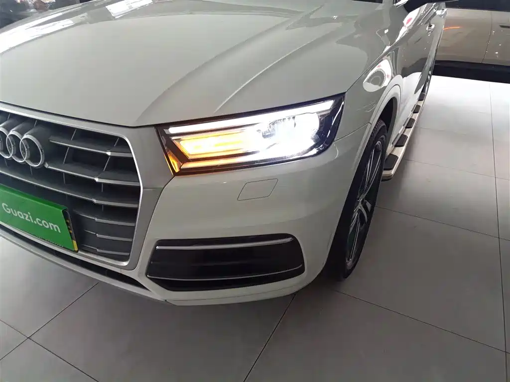 Audi Q5L 2020 Facelift 40 TFSI Honor Progressive фото 24