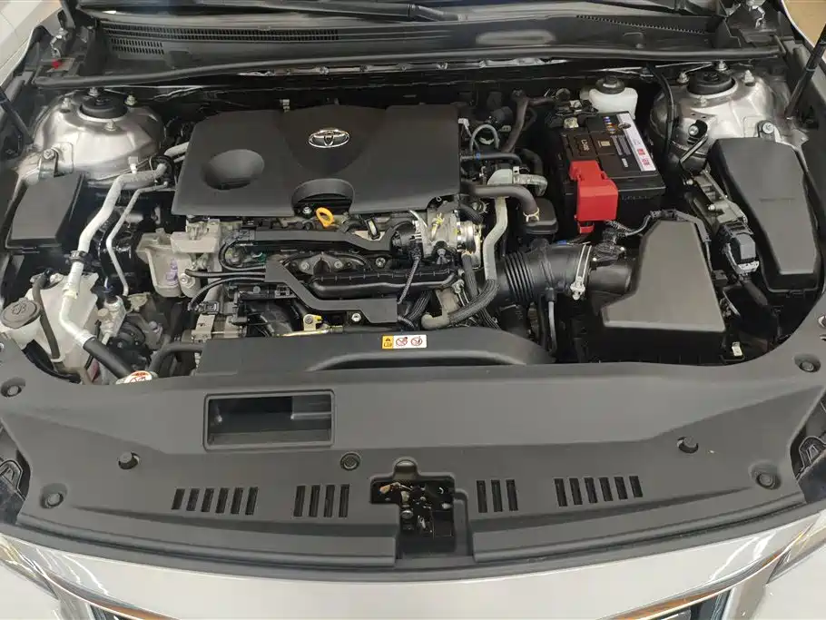Toyota Avalon 2022 2.0L Luxury Edition фото 10