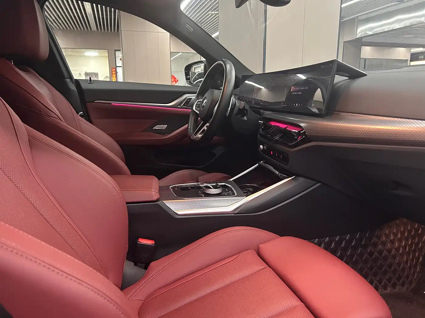 BMW 4 Series 2024 430i Gran Coupe M Sport Shadowline Package фото 4