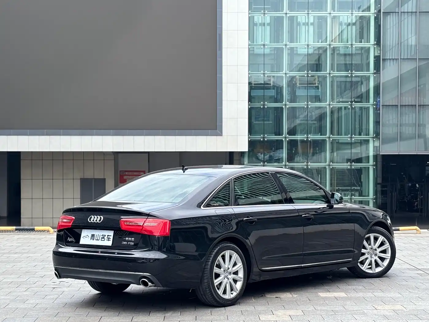 Audi A6L 2014 35 FSI Comfort фото 22