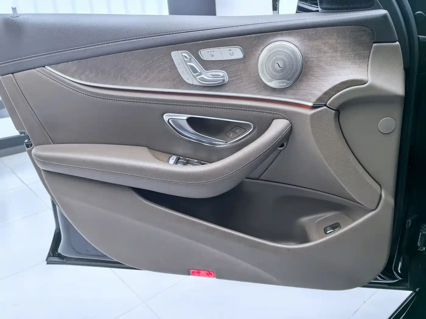 Mercedes-Benz E-Class 2019 Facelift E 300 L Fashion фото 17