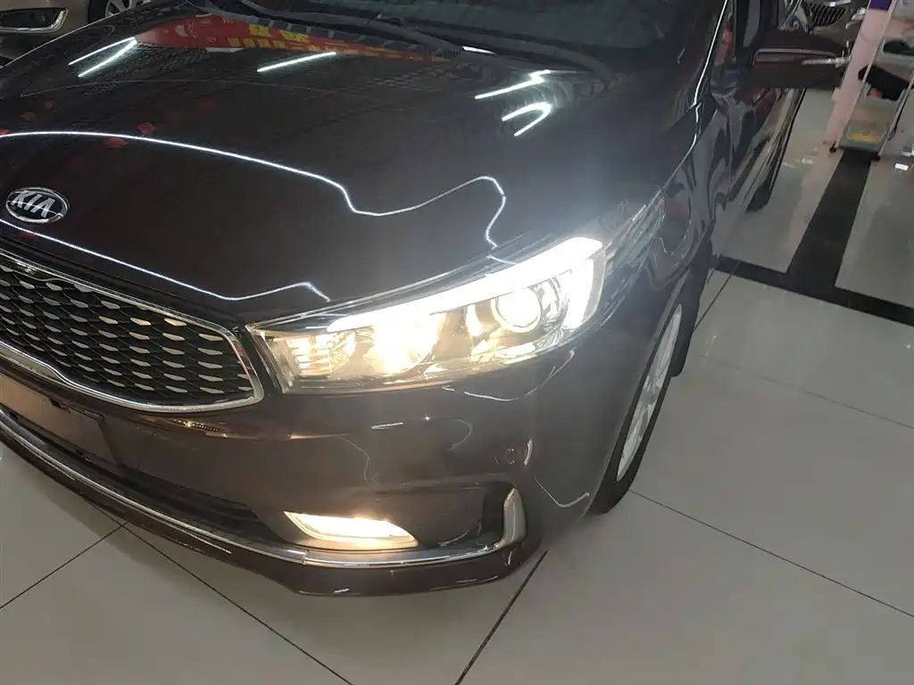 Kia K3 2016 1.6L Automatic GLS фото 18
