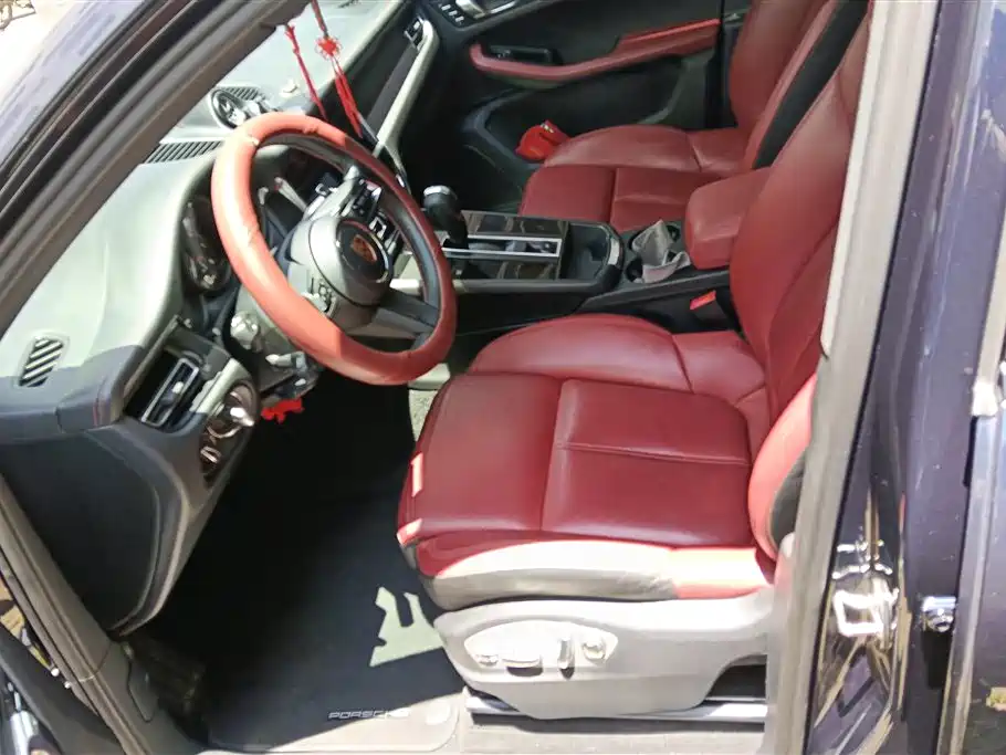 Porsche Macan 2023 Macan 2.0T фото 9