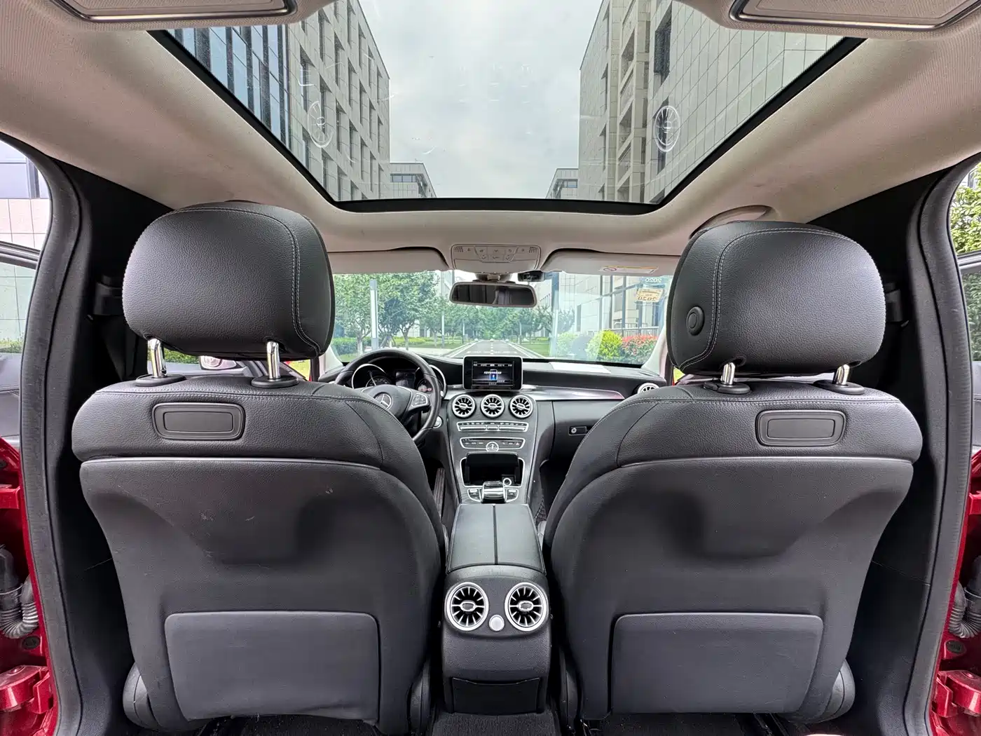 Mercedes-Benz C-Class 2018 C 200 L Sport Edition фото 20