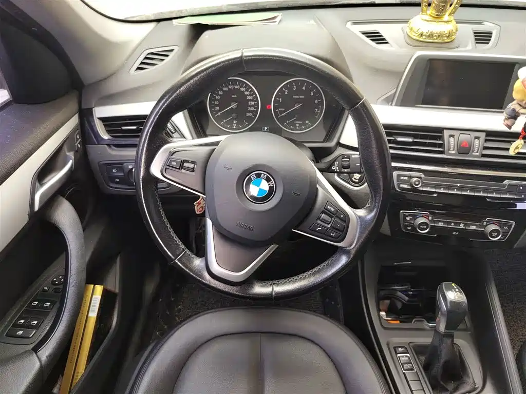BMW X1 2016 sDrive18Li Fashion Model фото 3