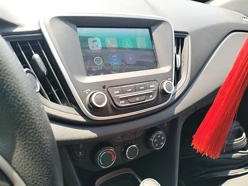 Chevrolet Cavalier 2016 1.5L Automatic Delight Edition фото 13