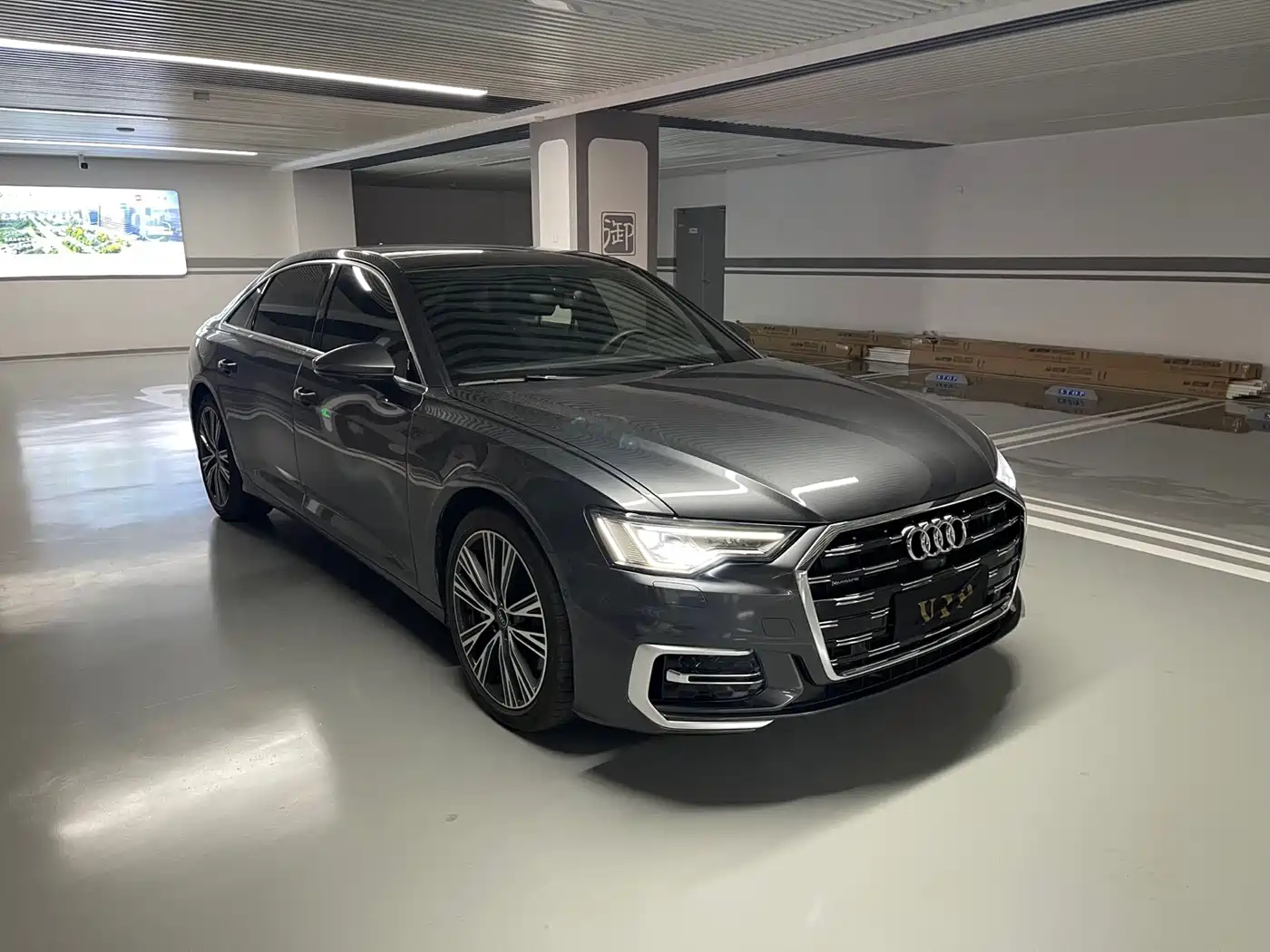 Audi A6L 2022 55 TFSI quattro Premium Elegance фото 3