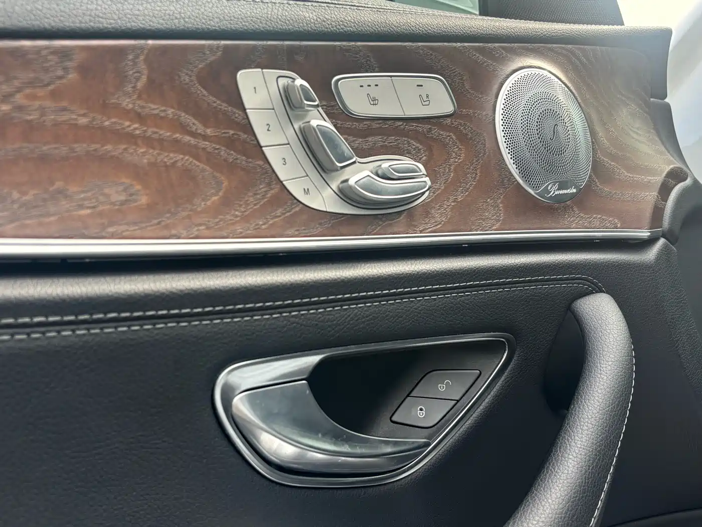 Mercedes-Benz E-Class 2019 Facelift E 300 L Luxury фото 16
