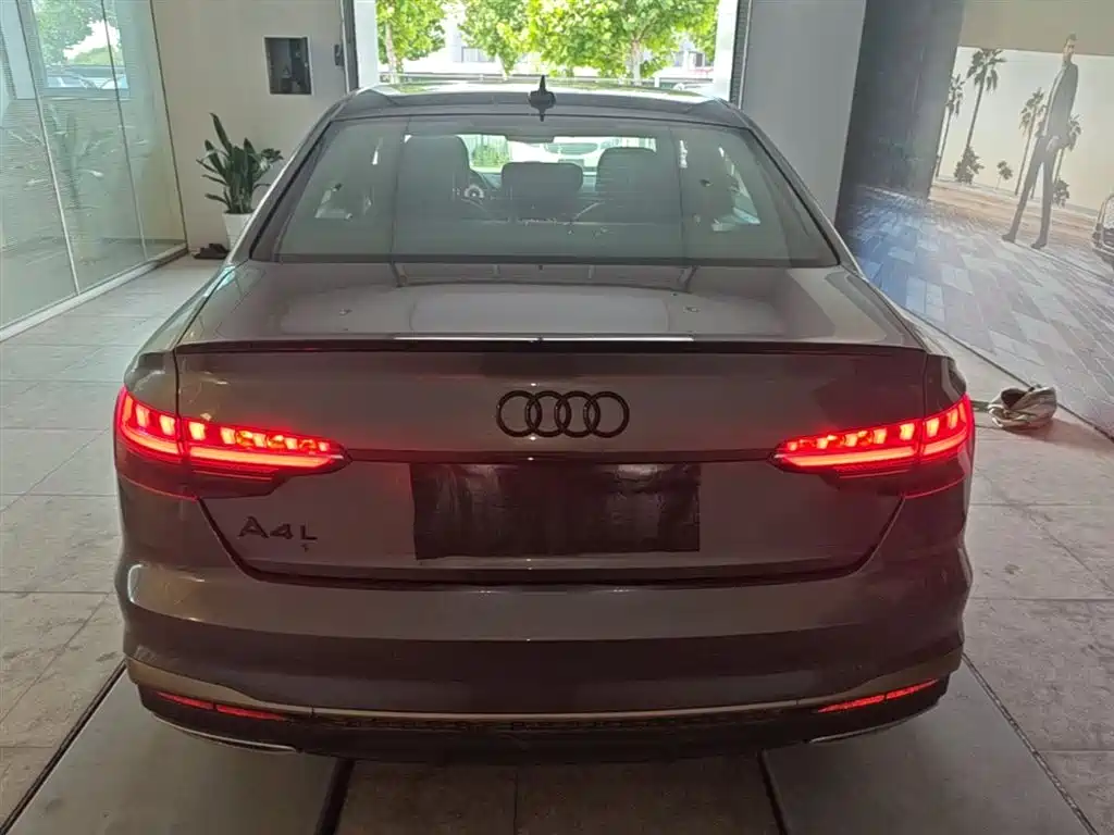 Audi A4L 2024 40 TFSI quattro RS Kit Speed Edition фото 6