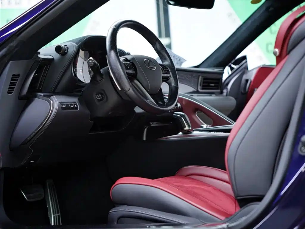 Lexus LC 2018 500h Sport Edition фото 32