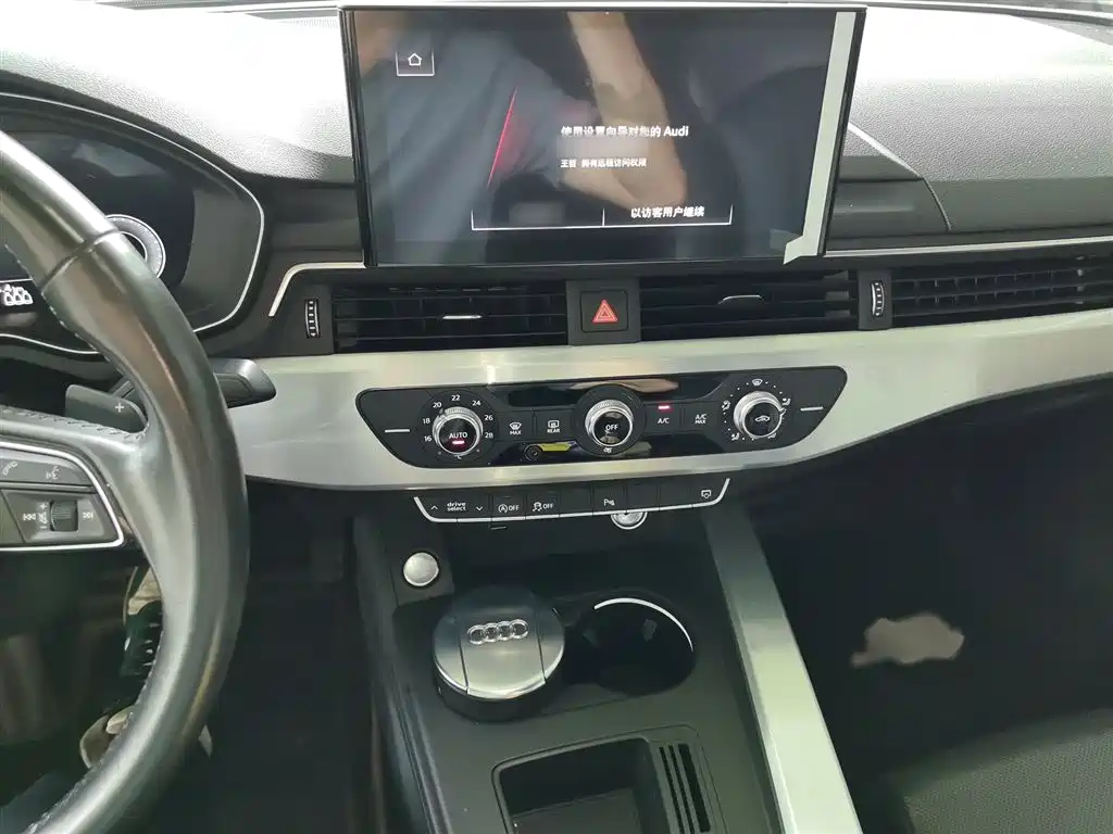 Audi A4L 2020 40 TFSI Fashion Dynamic Edition фото 6