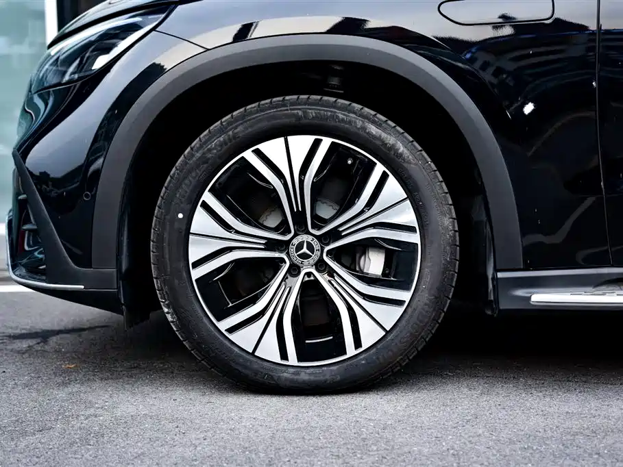 Mercedes-Benz EQE SUV 2024 500 4MATIC Pioneer Edition фото 9