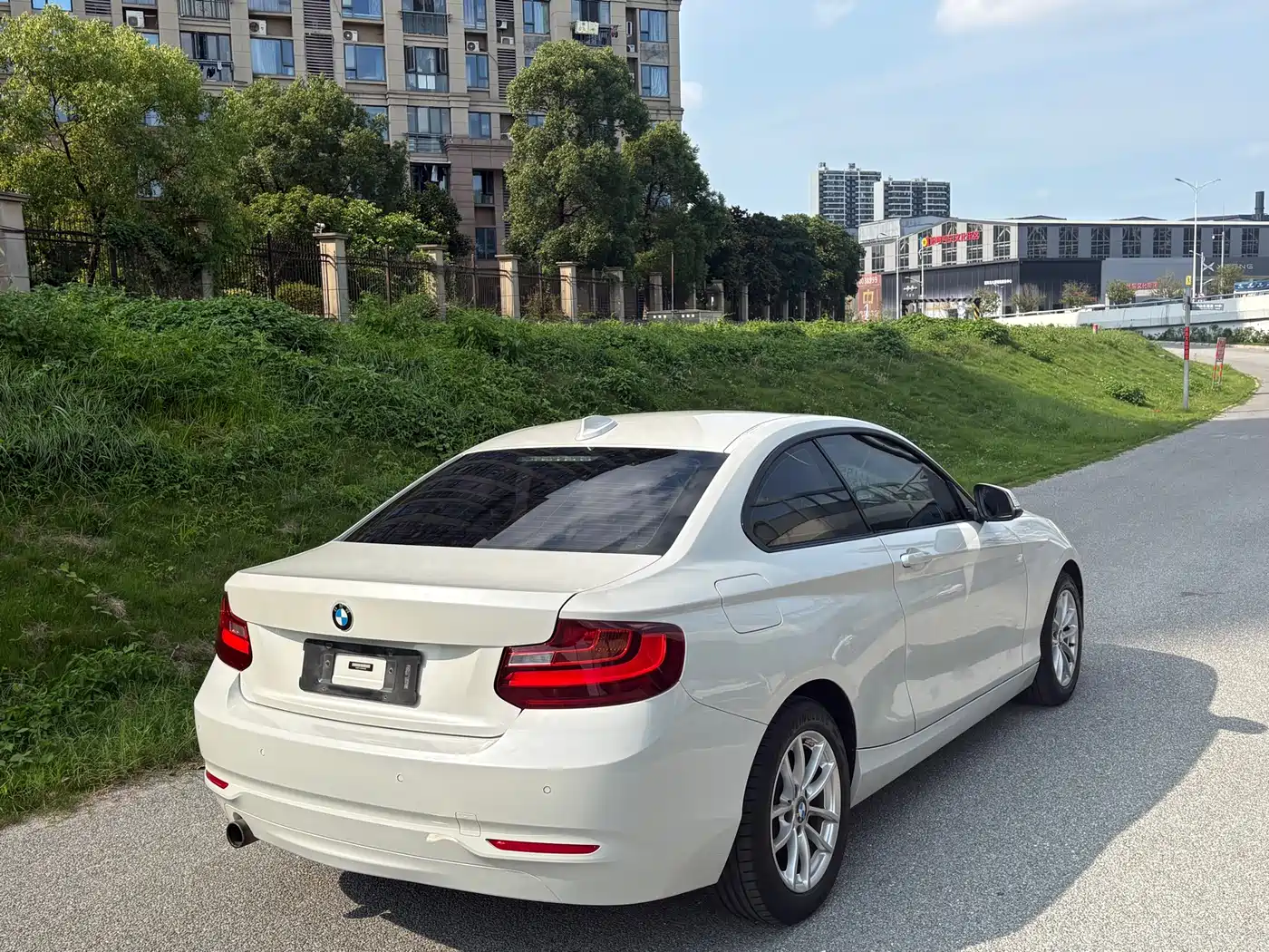Фото 7 - BMW 2 Series (Import)