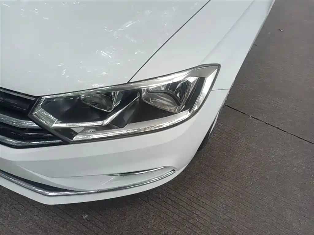 Volkswagen Bora 2016 Model 1.6L Automatic Comfort фото 24