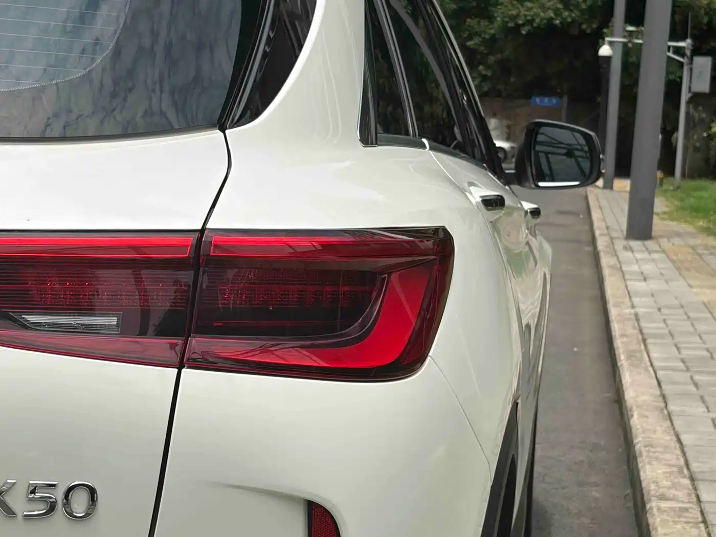 Infiniti QX50 2018 2.0T 2WD Fashion Edition фото 12