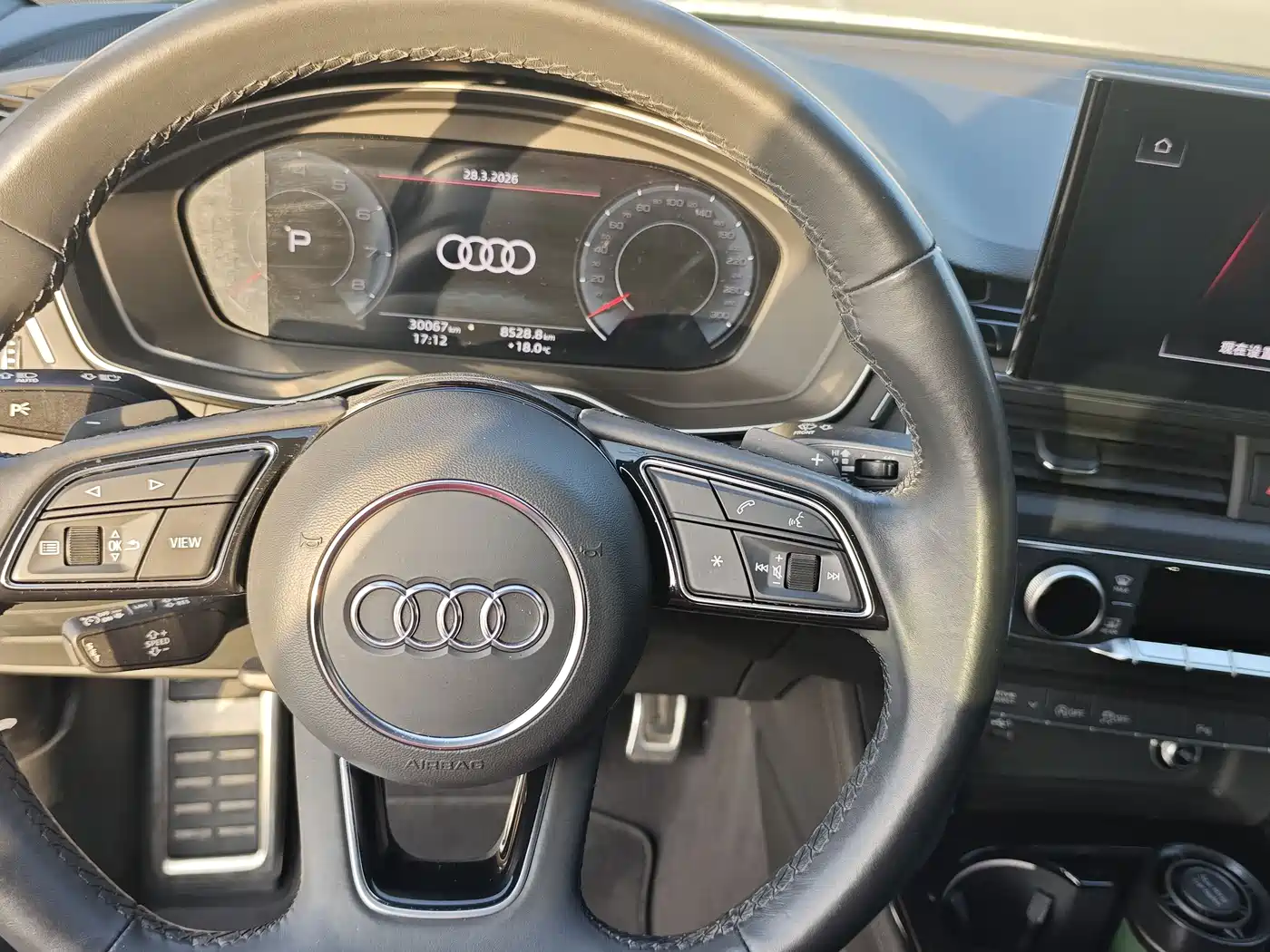 Audi A4L 2023 40 TFSI Luxury Sport фото 10