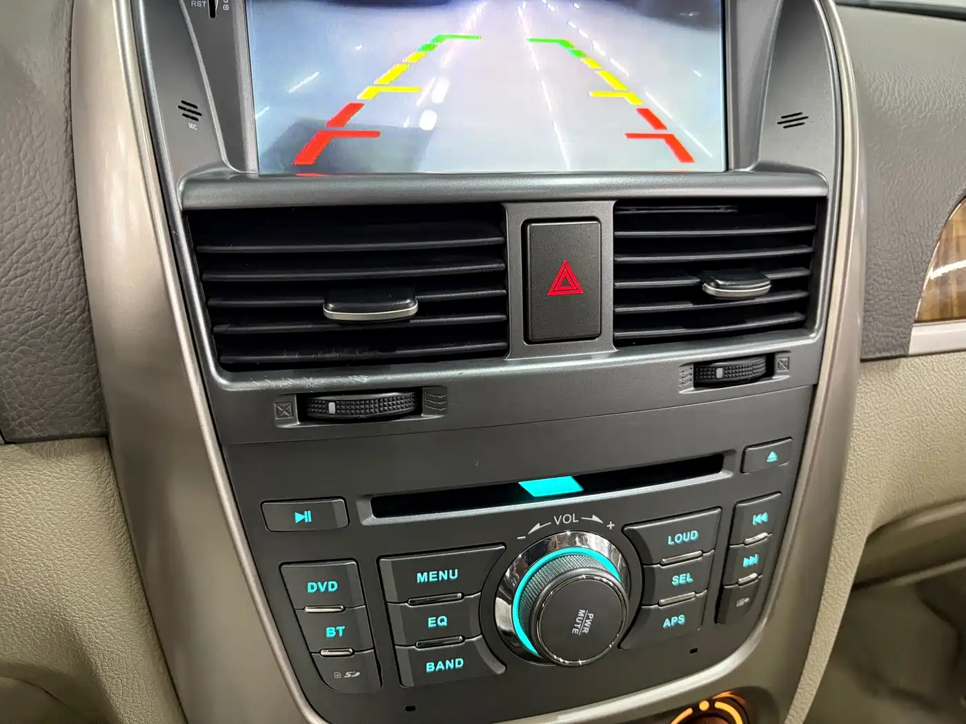 Buick Excelle 2015 1.5L Manual Classic фото 15