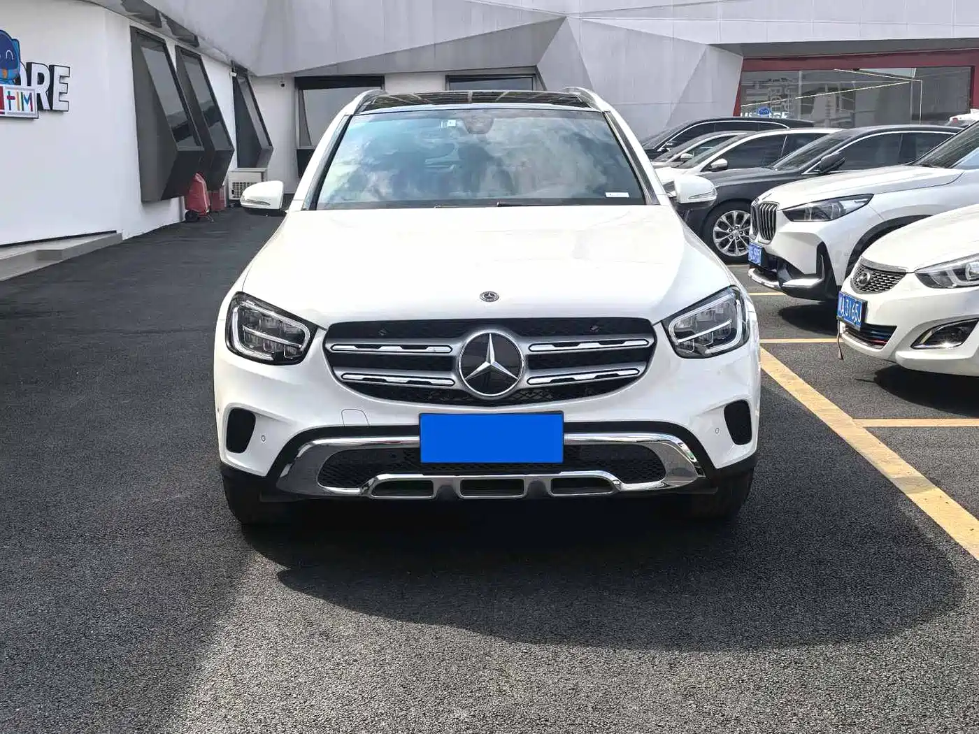 Mercedes-Benz GLC 2020 GLC 260 L 4MATIC Dynamic фото 2