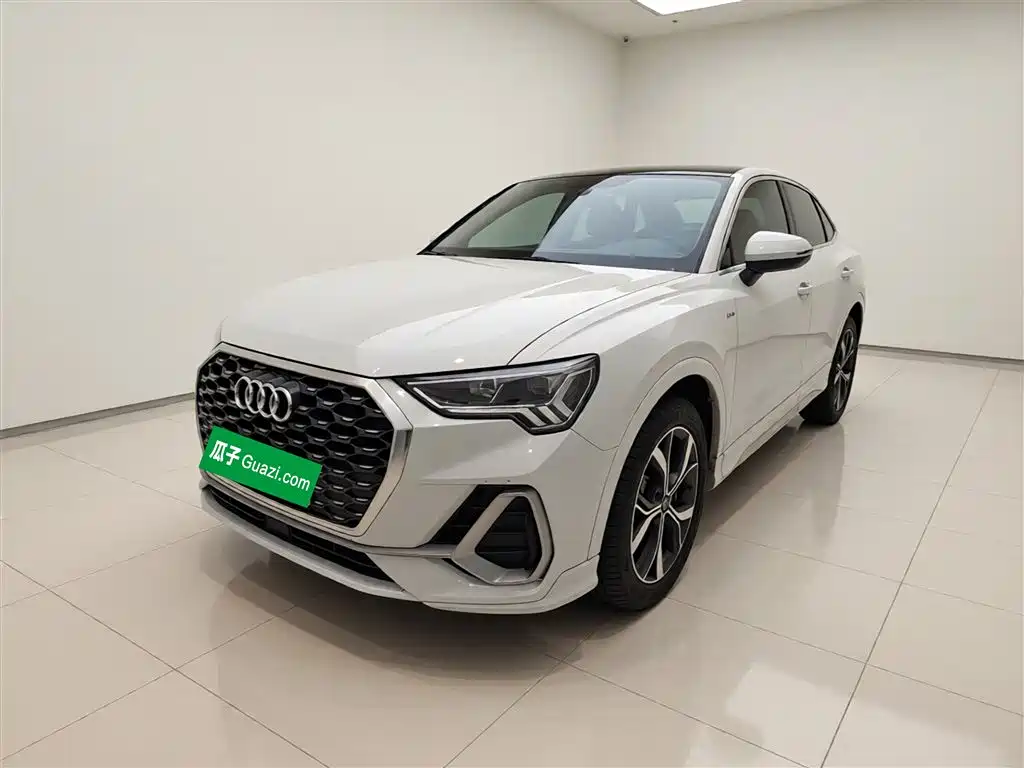 Audi Q3 Sportback 2020 40 TFSI Fashion фото 2