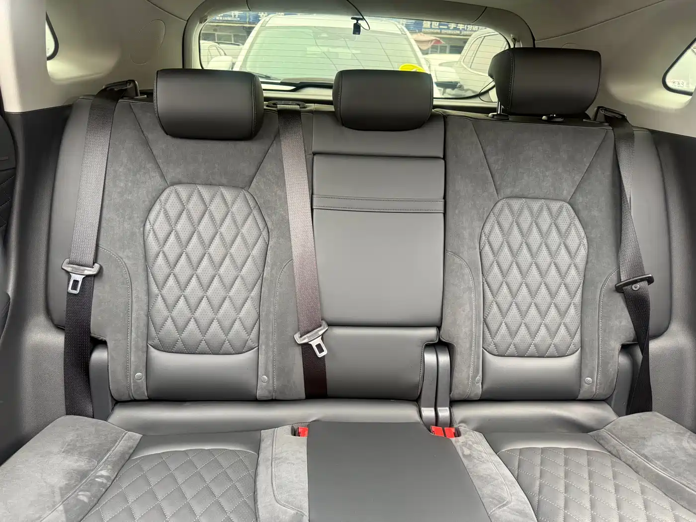 Hongqi HS5 2019 2.0T Smart Connect Enjoy 4WD Edition фото 13