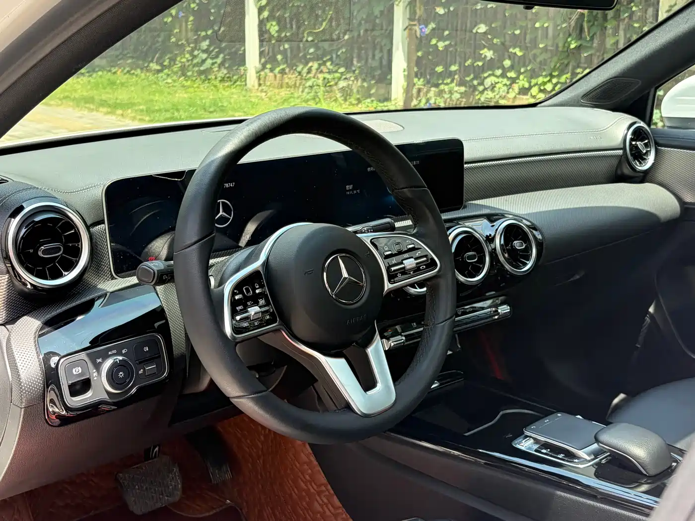 Mercedes-Benz A-Class 2019 A 200 L фото 18