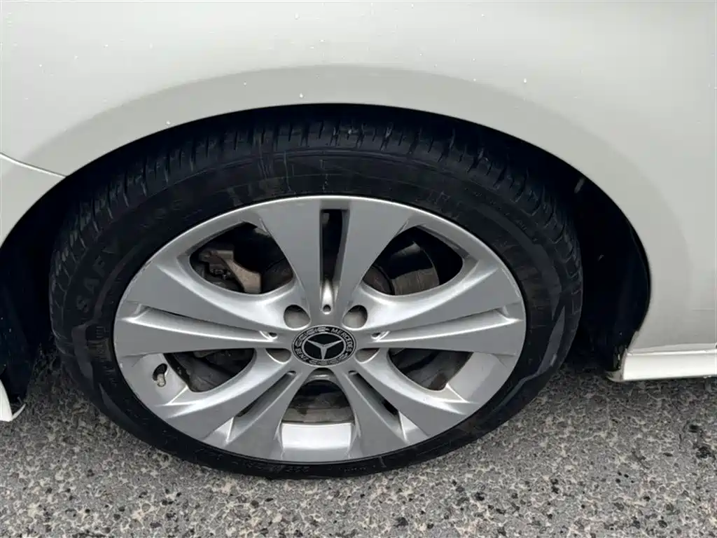 Mercedes-Benz B-Class 2017 B 200 Dynamic фото 23