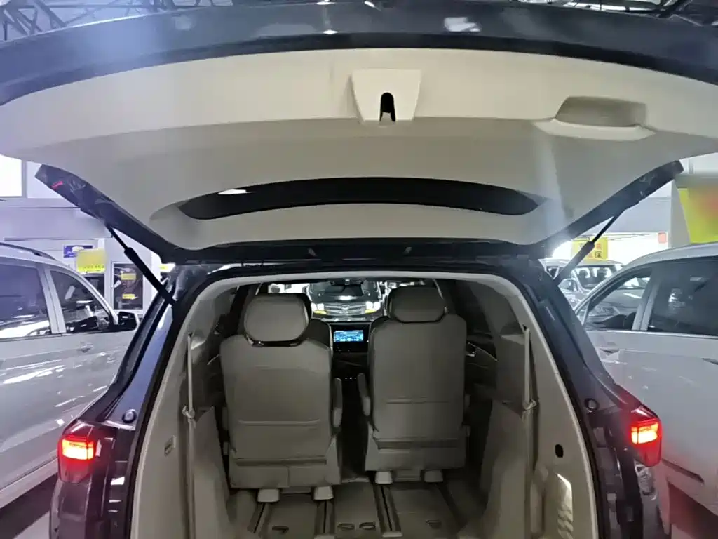 Wuling Motors Wuling Victory 2022 2022 280T 1.5T CVT Flagship