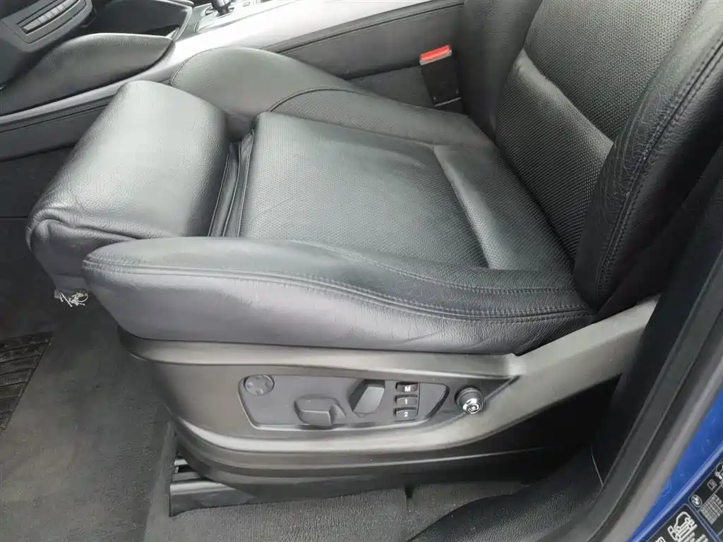 BMW X5 M 2010 X5 M фото 20