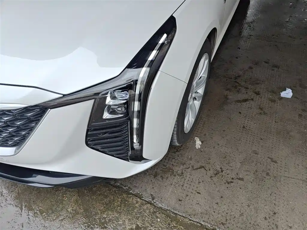 Cadillac CT5 2024 28T Luxury Model Pro фото 24